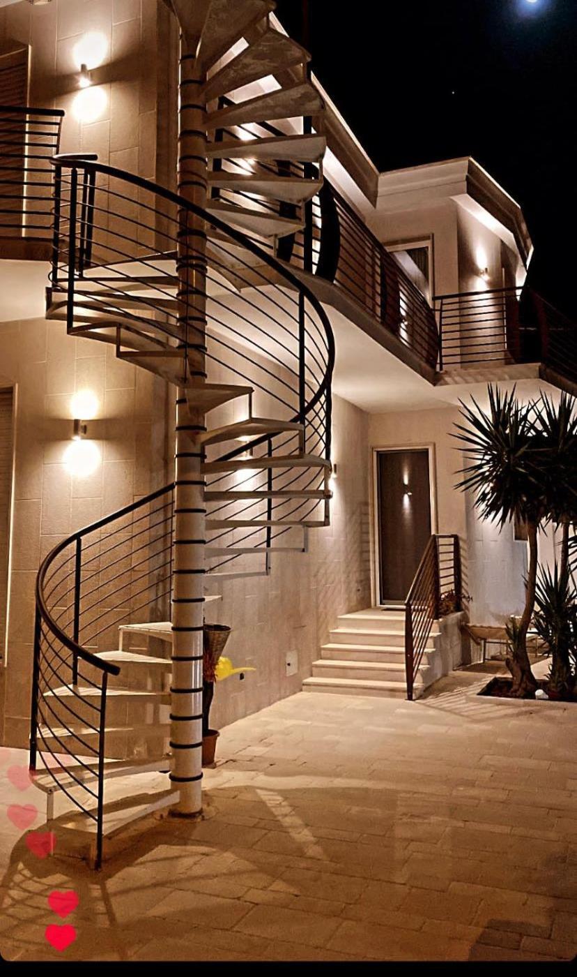 Vista Beb Mare Bed & Breakfast Manfredonia Eksteriør bilde